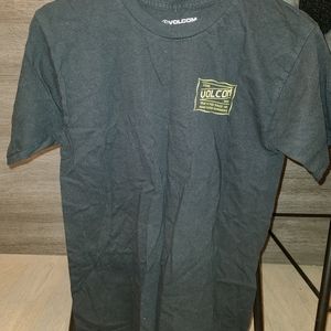 Volcom tee